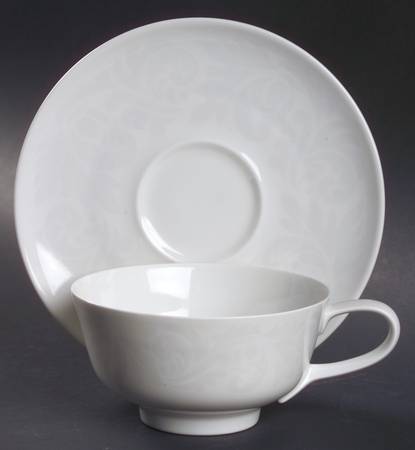 Flat Cup & Saucer Set