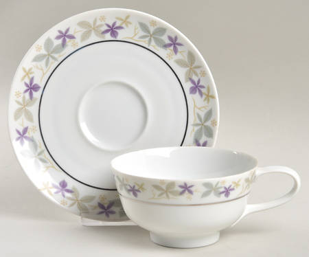 Laurette Flat Cup & Saucer Set