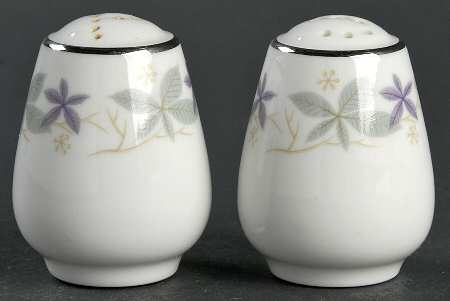 Laurette Salt & Pepper Set
