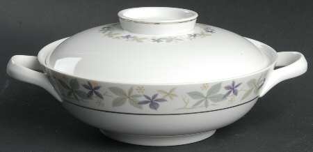 Laurette Round Covered Vegetable