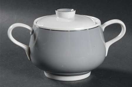 Majestic Sugar Bowl & Lid