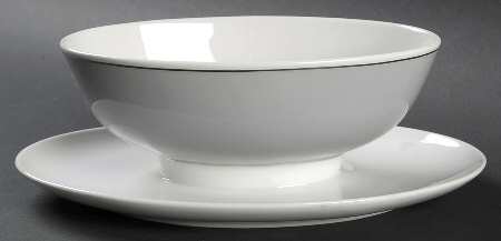 Majestic Gravy Boat with Attached Underplate