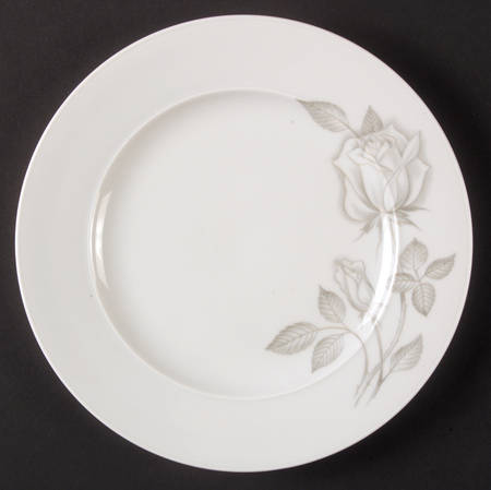 Regatta Rose Salad Plate