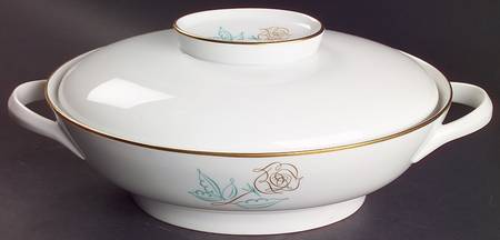 Spencerian Rose Oval Covered Vegetable