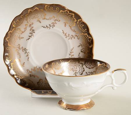 2786 Footed Cup & Saucer Set