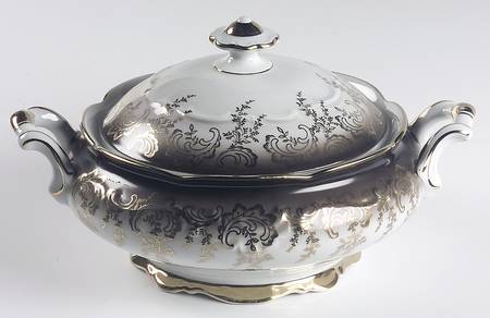 2786 Round Covered Vegetable