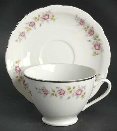 Bella Rose Footed Cup & Saucer Set