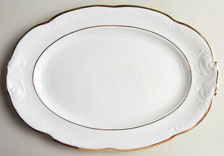 Genvieve (Poland) 13" Oval Serving Platter