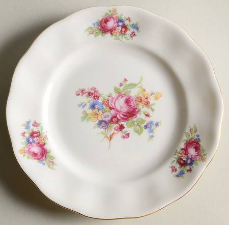 Wanda (Scalloped) Dessert/Pie Plate
