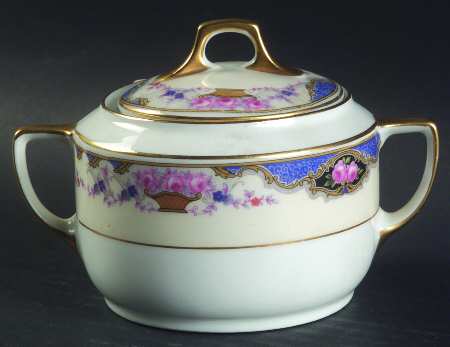 1262 (Verge, Cream Rim) Sugar Bowl & Lid