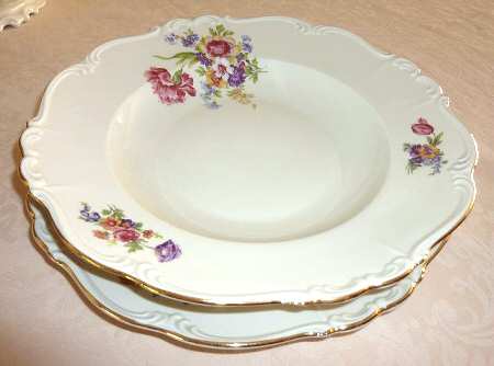 15387 Large Rim Soup Bowl