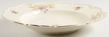 Christine (Scalloped) Large Rim Soup Bowl