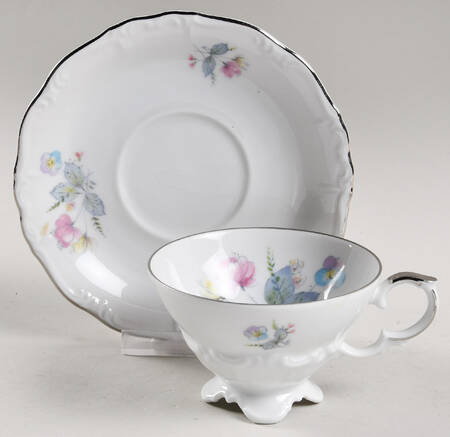 19633 Footed Cup & Saucer Set