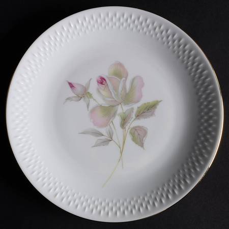 21437 (Coupe, Gold Trim) Salad Plate