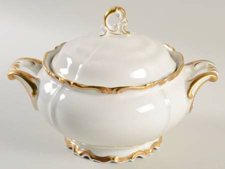 5965 Tureen &  Lid