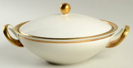 7540 (Coupe Shape) Round Covered Vegetable