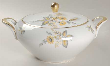 Beatrice Round Covered Vegetable