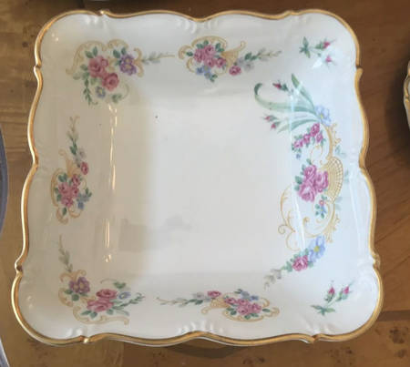 Belmont 8" Square Vegetable Bowl