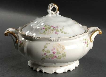 Bianca Round Covered Vegetable