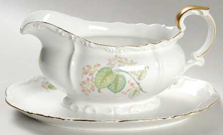 Blue Poplar Gravy Boat with Attached Underplate