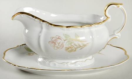 Bridal Rose Gravy Boat with Attached Underplate