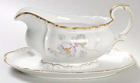 Charlotte Gravy Boat with Attached Underplate