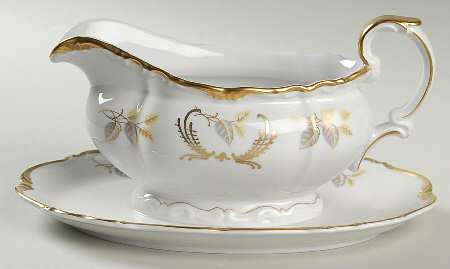 Del Rio Gravy Boat with Attached Underplate