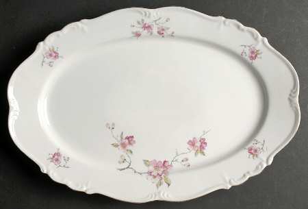 Dinah 15" Oval Serving Platter