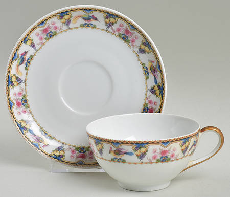 EDE6 Footed Cup & Saucer Set