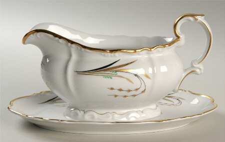 Eldorado White Gravy Boat with Attached Underplate