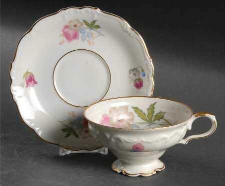 Florence Footed Cup & Saucer Set