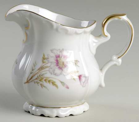 Gardenia Creamer