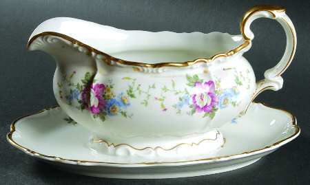 Gilford Gravy Boat with Attached Underplate