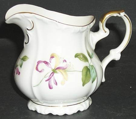 Honeysuckle Creamer