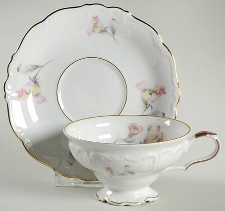 Irish Rose Footed Cup & Saucer Set