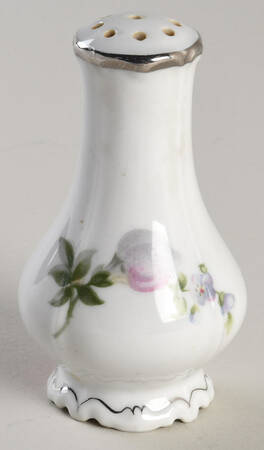 Lynn Pepper Shaker