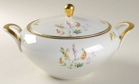 Malverne Round Covered Vegetable