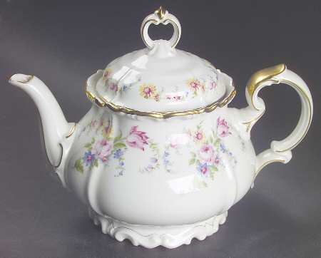 Margareta Teapot & Lid