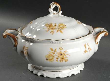 Mira Monte Round Covered Vegetable