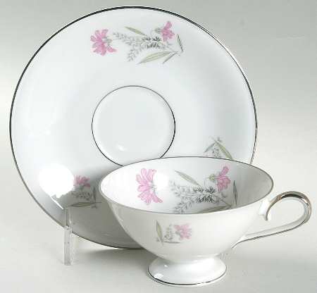 Montebello Footed Cup & Saucer Set