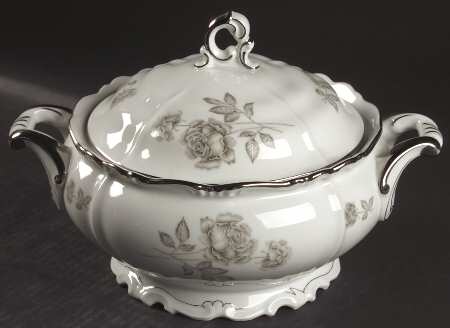 Primrose Round Covered Vegetable