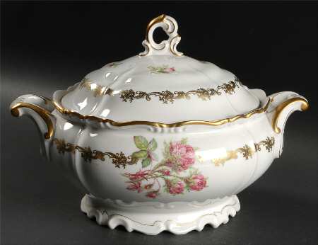 Princess Rose Round Covered Vegetable