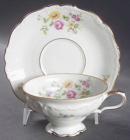 Queen's Rose (Whitebckgd) Footed Cup & Saucer Set