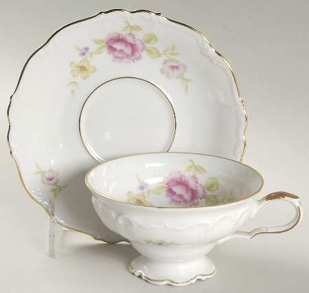 Regent Footed Cup & Saucer Set