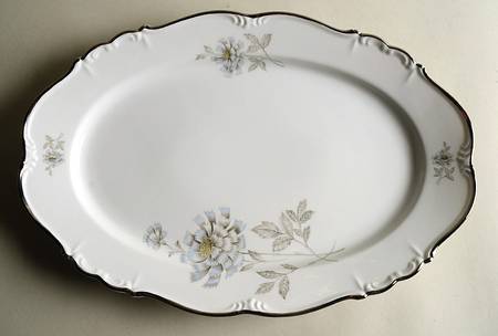 Riviera 15" Oval Serving Platter