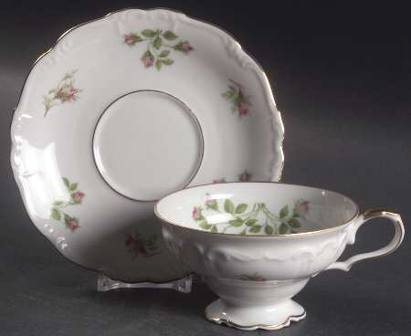 Rosebud Footed Cup & Saucer Set