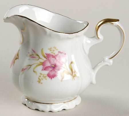 Shelby Shelbey Creamer
