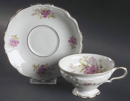 Shelby Shelbey Footed Cup & Saucer Set