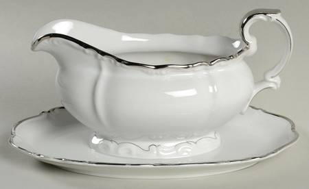 Sheridan Gravy Boat with Attached Underplate