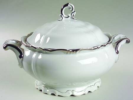 Sheridan Round Covered Vegetable